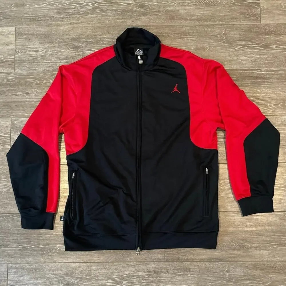 Nike Air Jordan Men’s Full Zipper Jacket Size‎ L Red /Black 100% Polyester